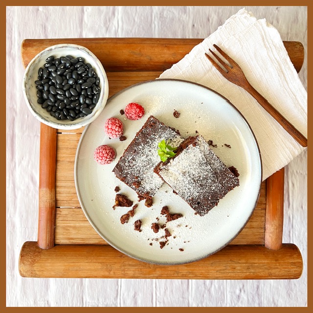 Glutenfreier Schokokuchen mit Bohnen - Petra Paumann