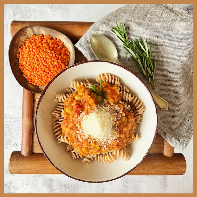 Vegetarische Bolognese mit Nudeln
